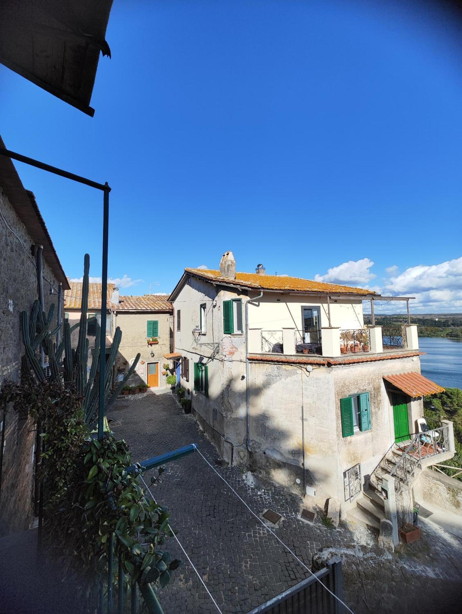 Chalet Romantico Sul Lago Apartamento Anguillara Sabazia Exterior foto